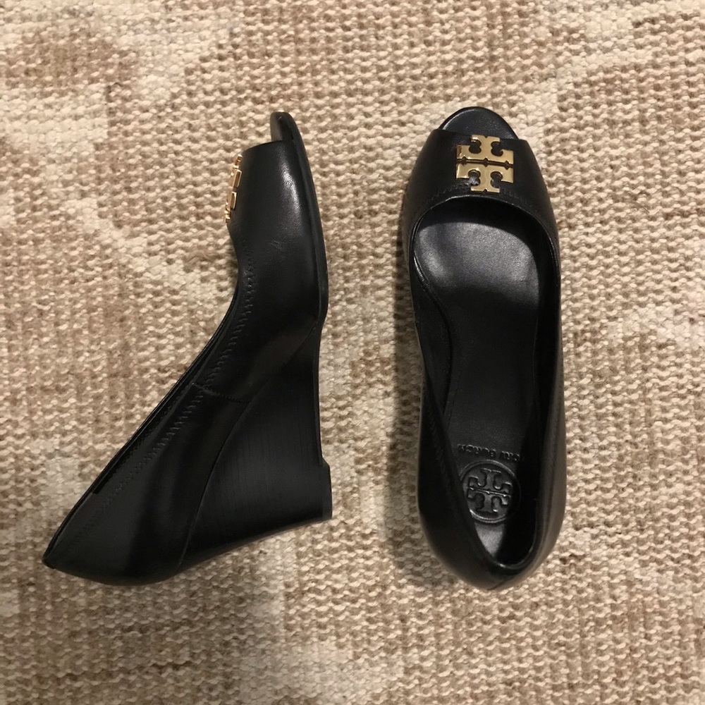 Like New Tory Burch black wedge peep toe 3 inches